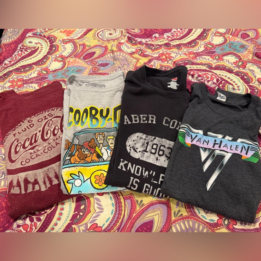 Pop Culture T-shirt Bundle